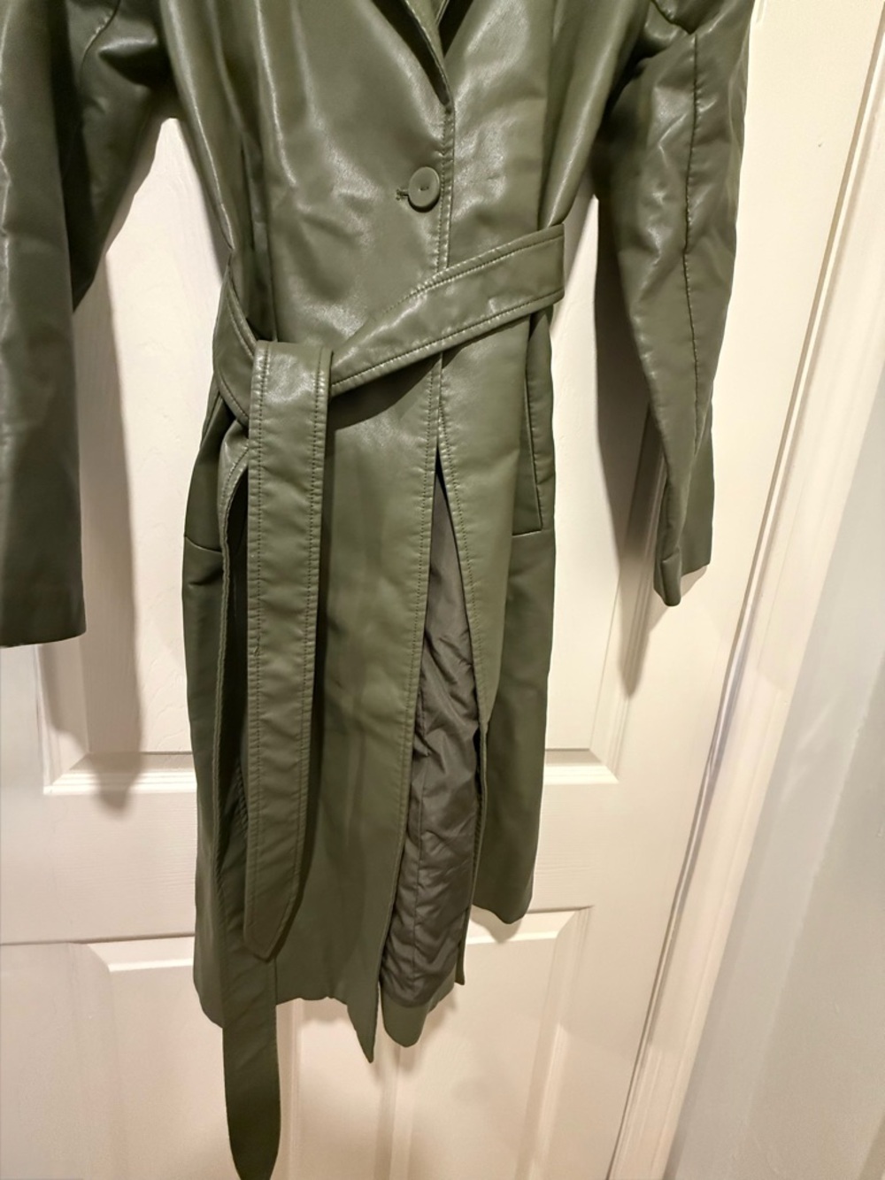ÊTRE AIMÉ
X UNREAL FUR MACSIM COAT - Picture 8 of 11